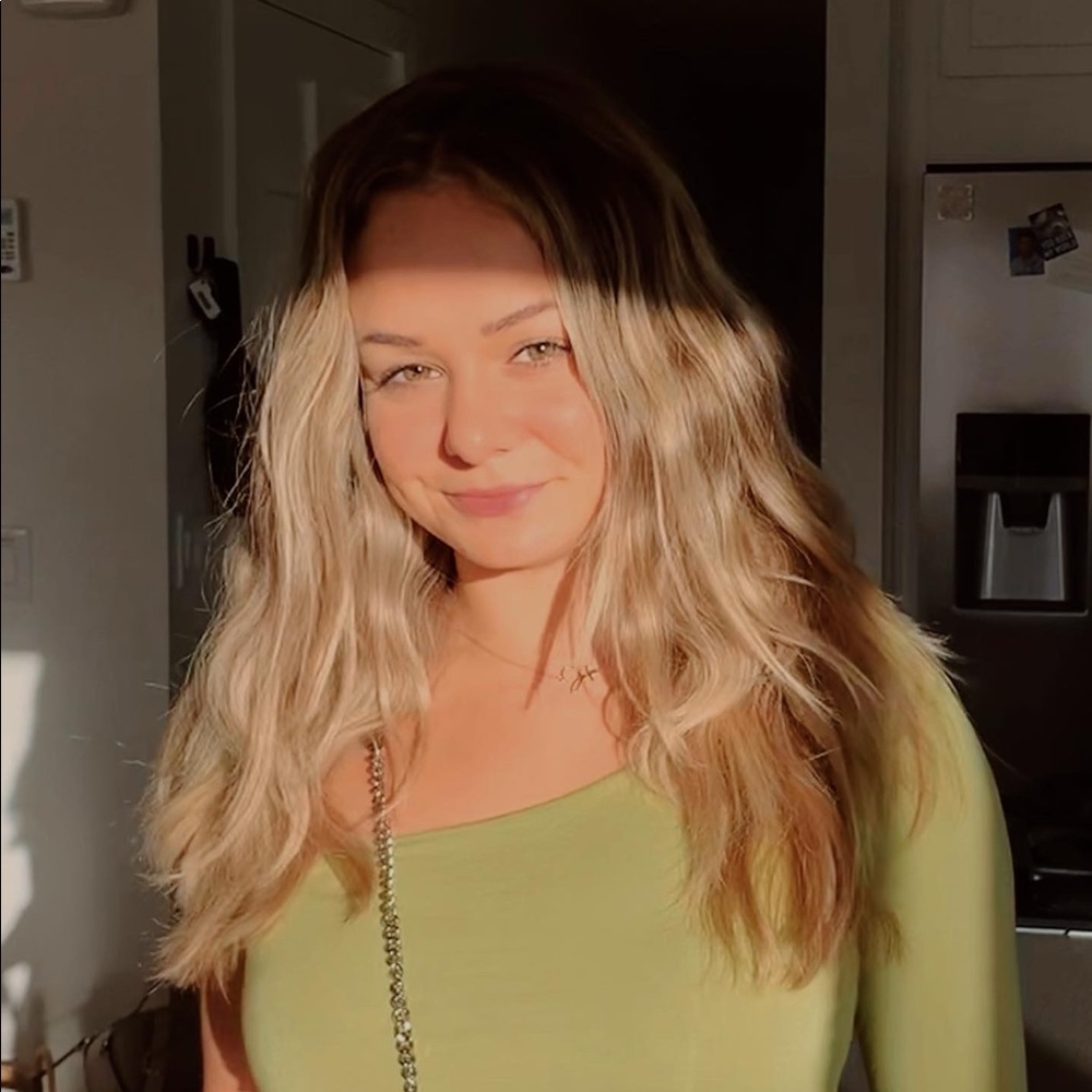 Meet your Posher, Brianna